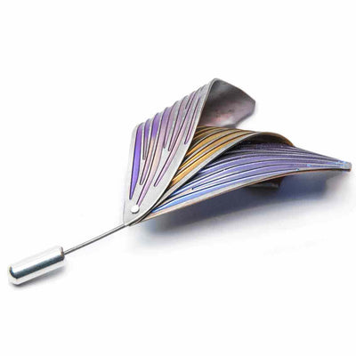 Three Petal Pin - Purple/Pink Champagne