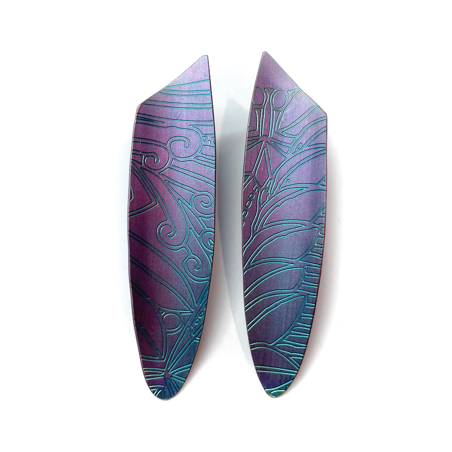 Shield Stud Earrings Small - Violet